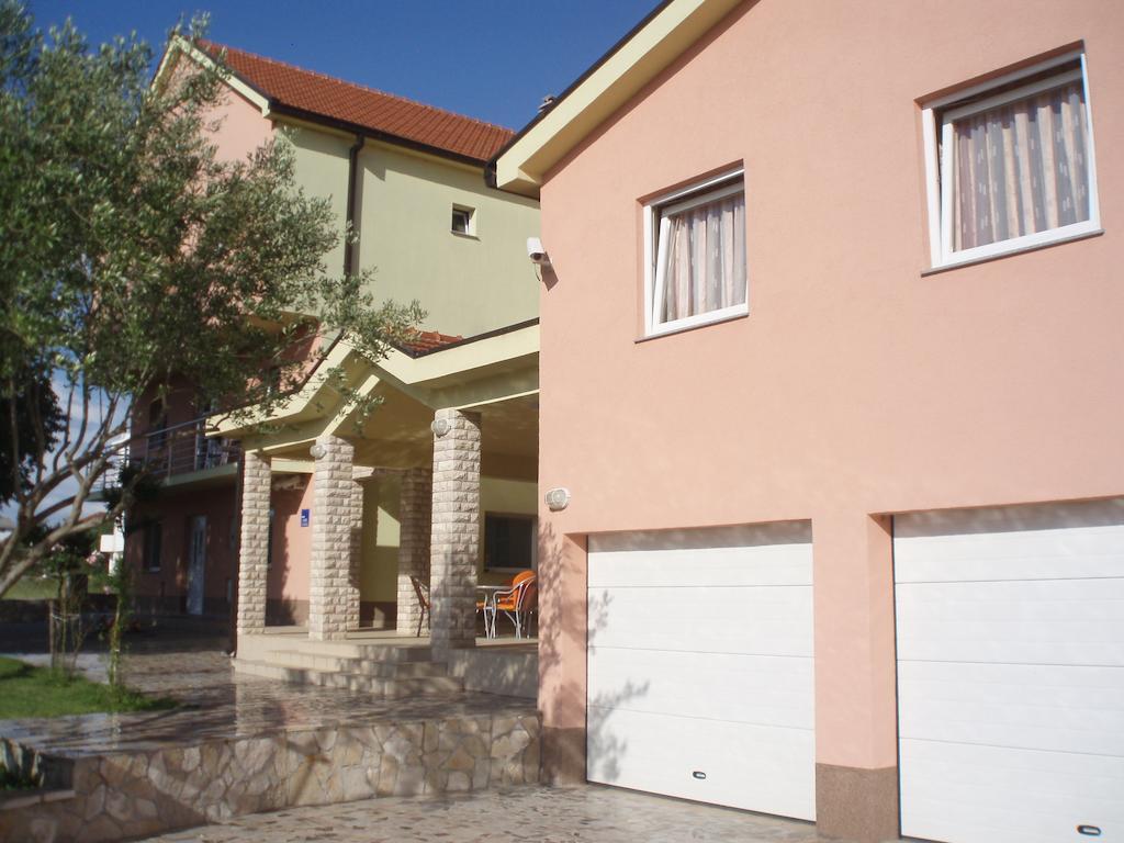 Hotel "Marinko Kozina" - Medugorje Bagian luar foto
